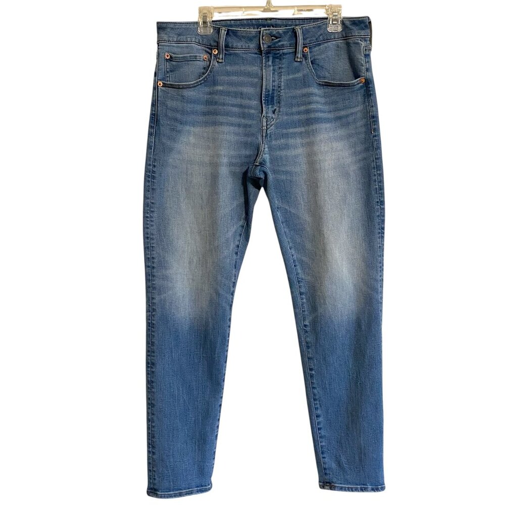 American Eagle Men's AirFlex+ Temp Tech Athletic Fit Jean  Size 34 x 32